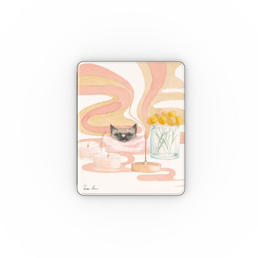 Fragrant Comfort – A Cat with Eyes as Blue as the Ocean Apple iPad Case